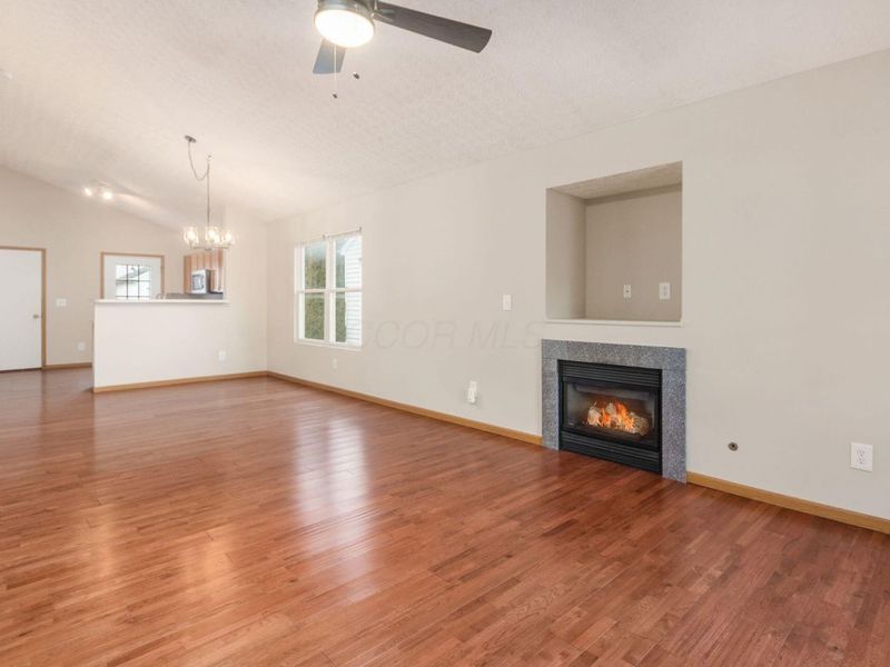 8307 Tegmen Street, Columbus, OH 43240 Photo 4