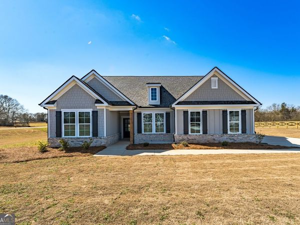 28 Tomahawk Trail, Good Hope, GA 30641