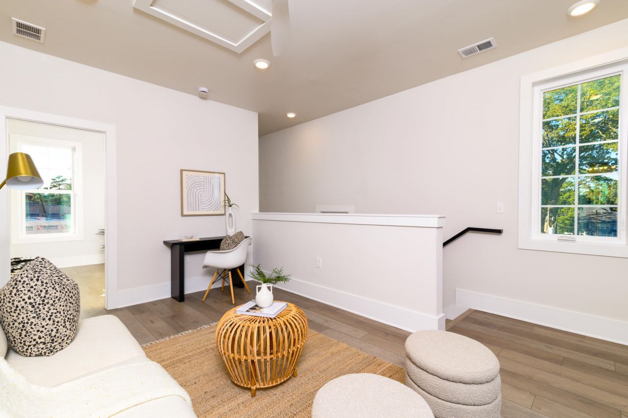 1150 Valdosta Photo 2