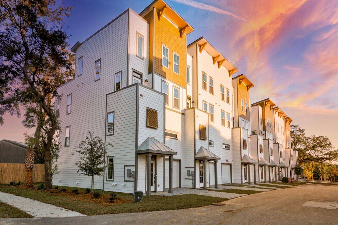 1150 Valdosta Photo 43