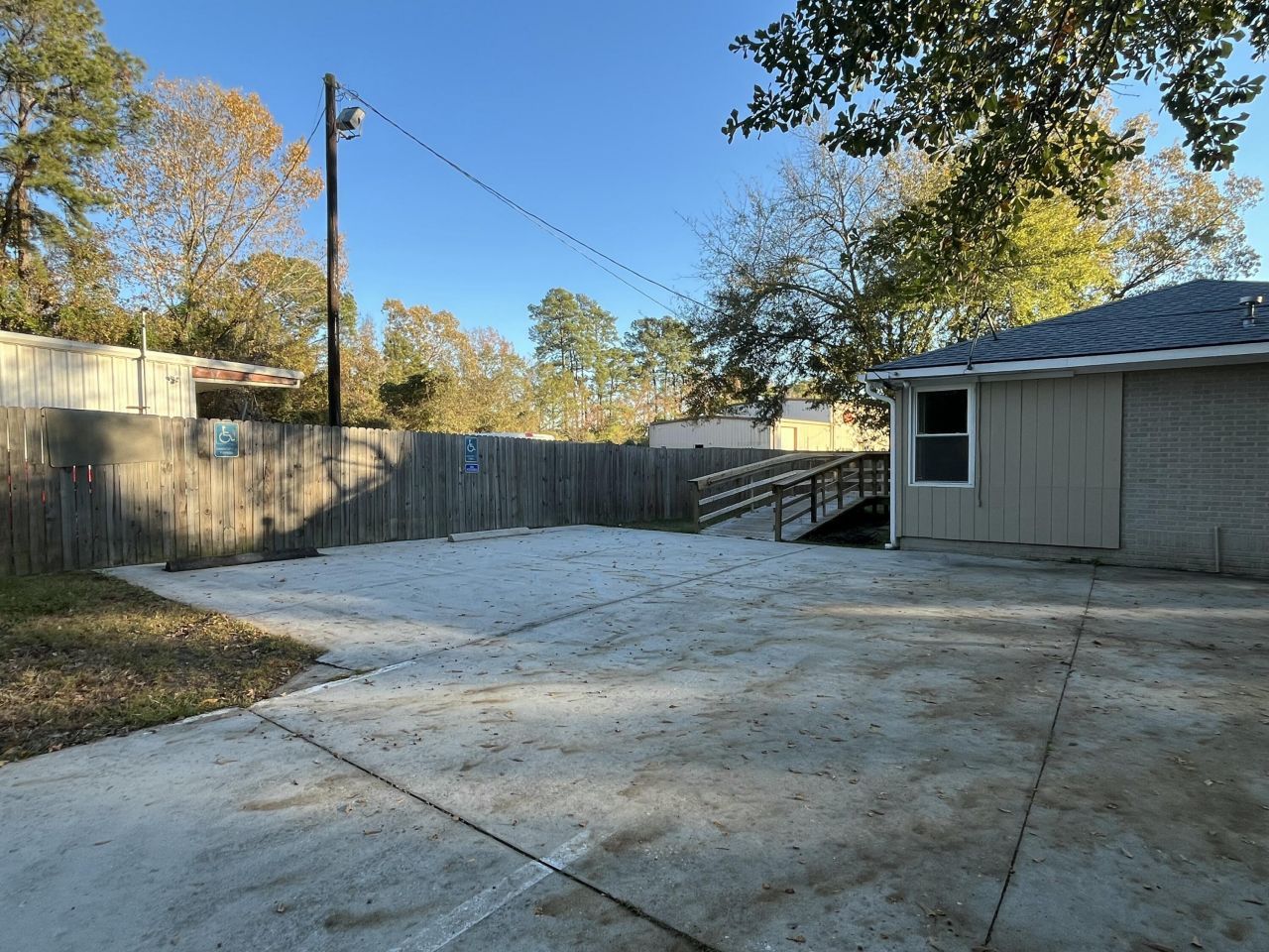 634 Orleans Road Photo 5