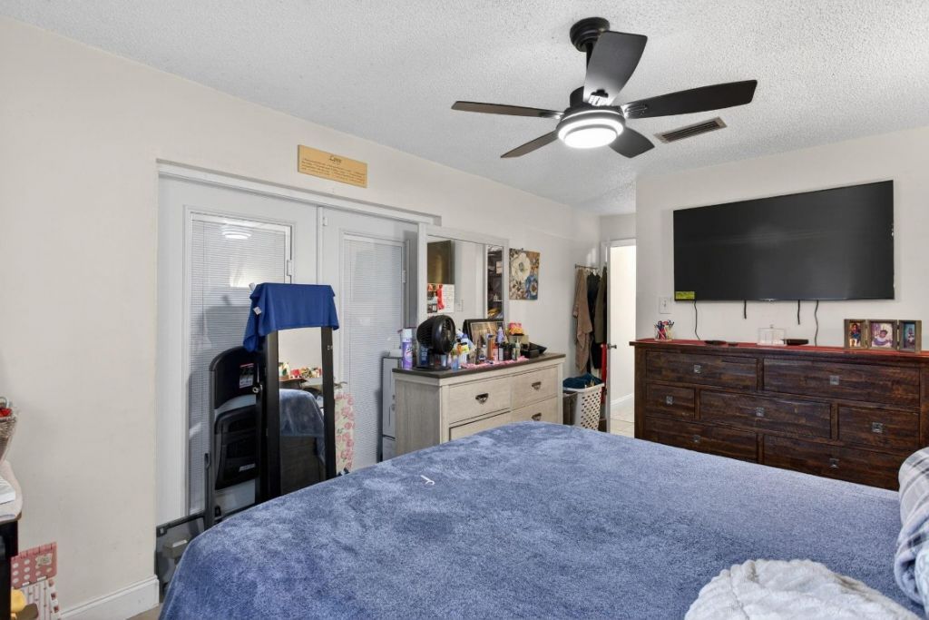 910 NW 49th Court, Deerfield Beach, FL 33064 Photo