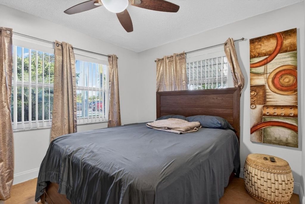 910 NW 49th Court, Deerfield Beach, FL 33064 Photo