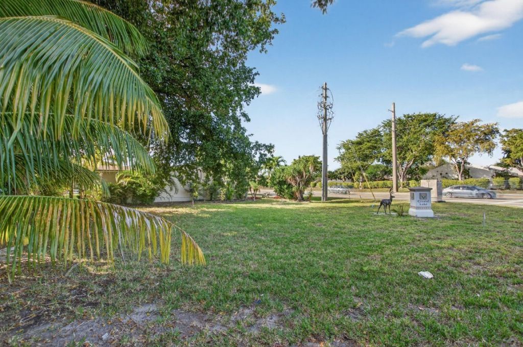 910 NW 49th Court, Deerfield Beach, FL 33064 Photo
