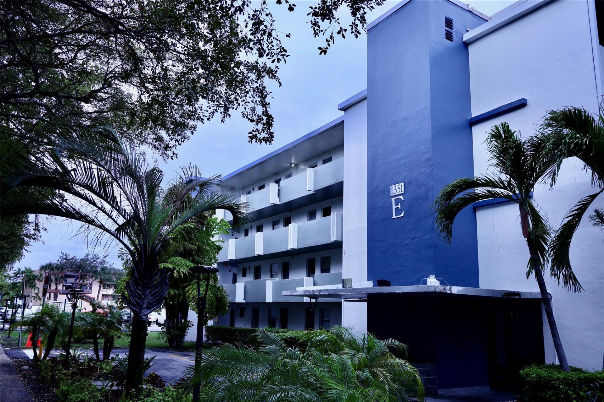1351 NE 191st St, Unit E217, Miami, FL 33179 Main Photo