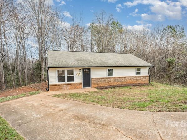 142 Winchester Drive, Ellenboro, NC 28040