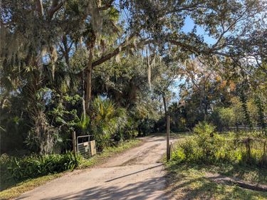 25314 LUKE STREET, CHRISTMAS, FL 32709