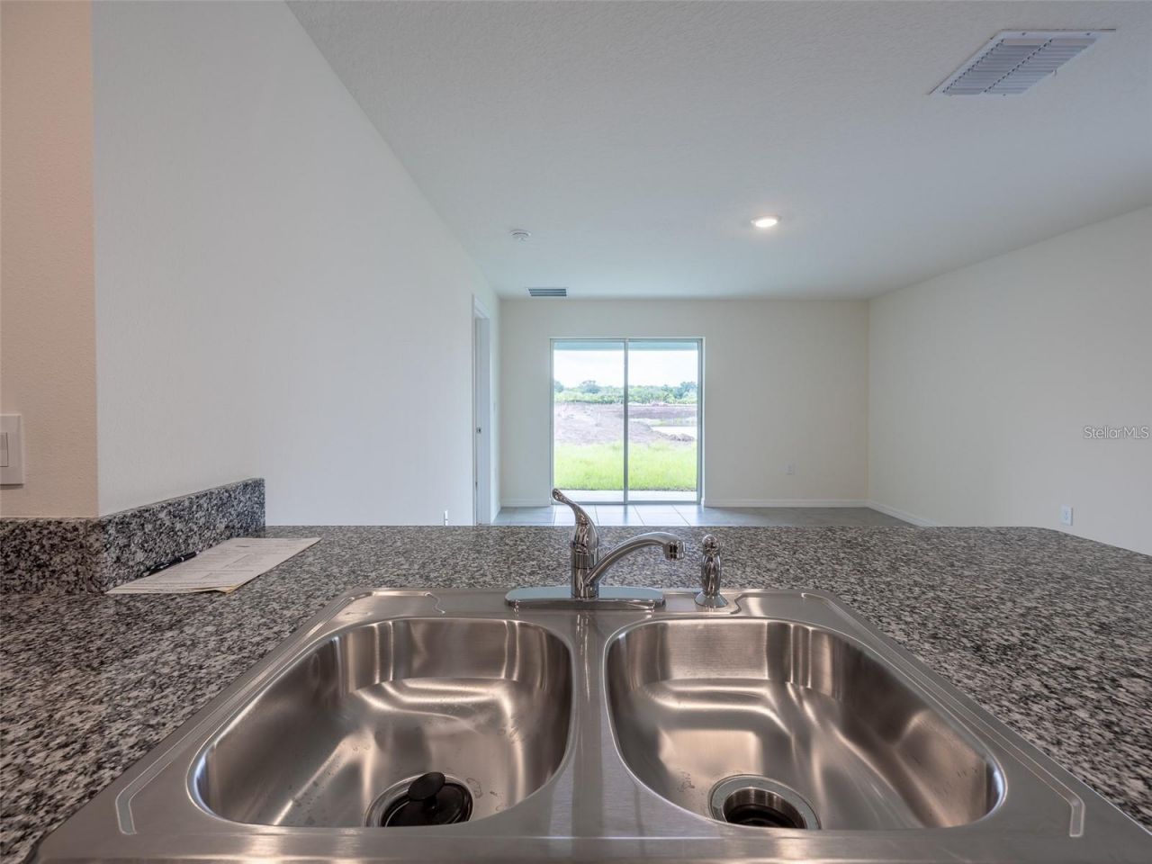 3820 Mannered Gold Avenue, Bradenton, FL 34208 Photo