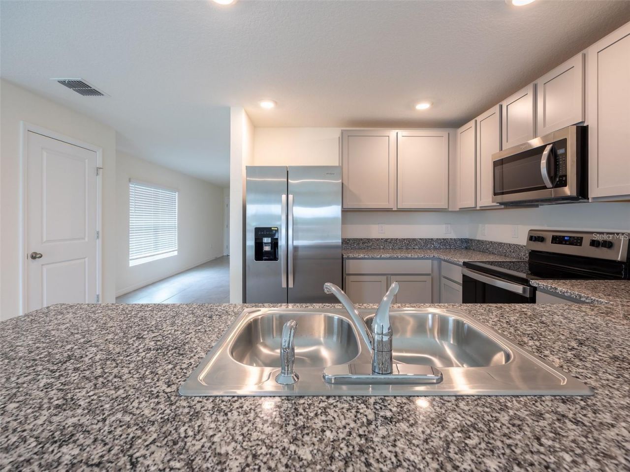 3820 Mannered Gold Avenue, Bradenton, FL 34208 Photo