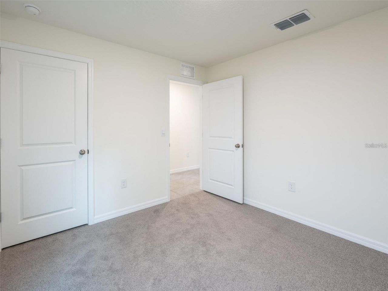 3820 Mannered Gold Avenue, Bradenton, FL 34208 Photo