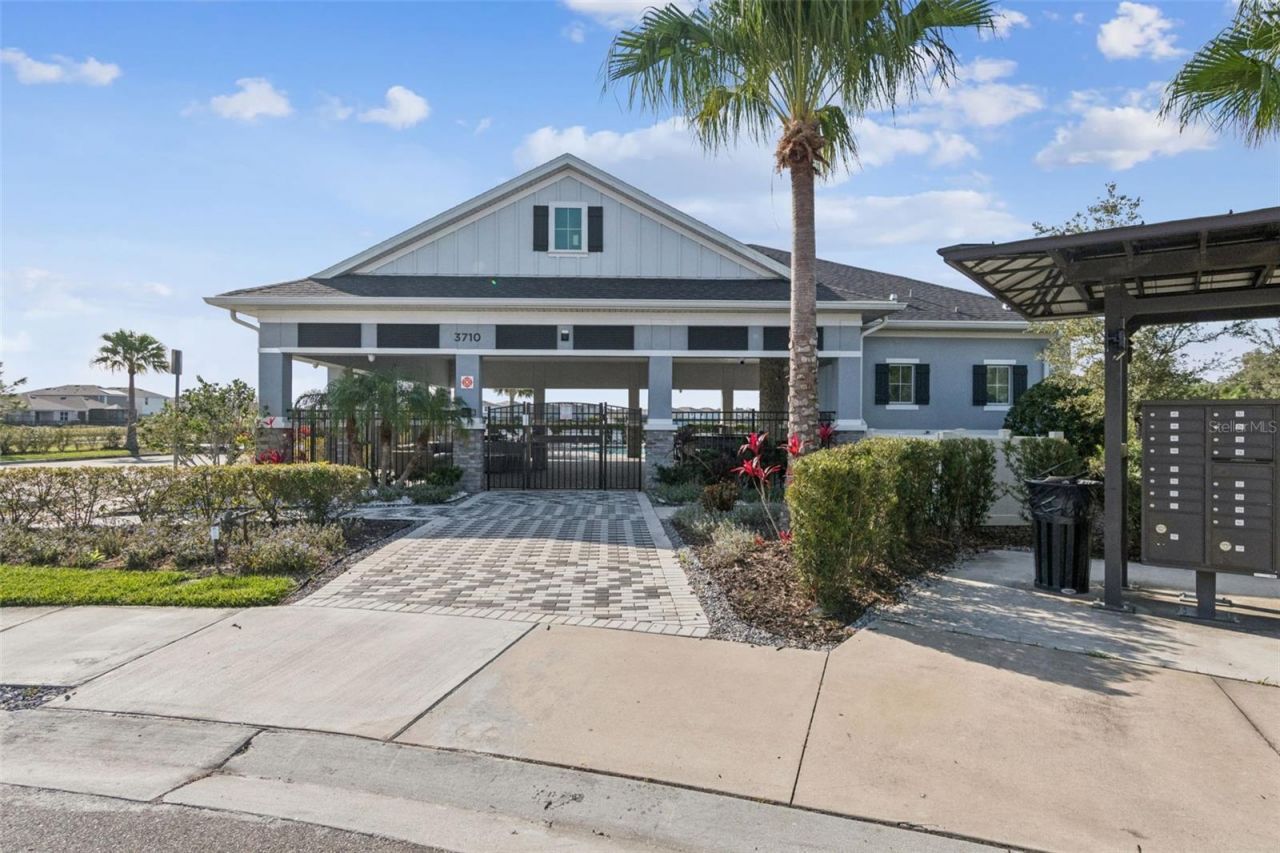 3820 Mannered Gold Avenue, Bradenton, FL 34208 Photo