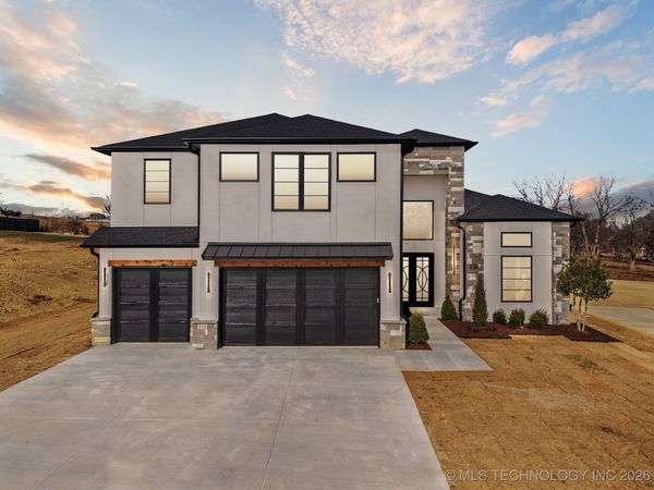 6711 E 153rd Street S, Bixby, OK 74008