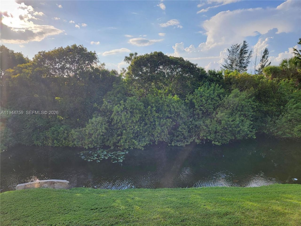 1141 Lake Victoria Dr, Unit E, West Palm Beach, FL 33411 Photo