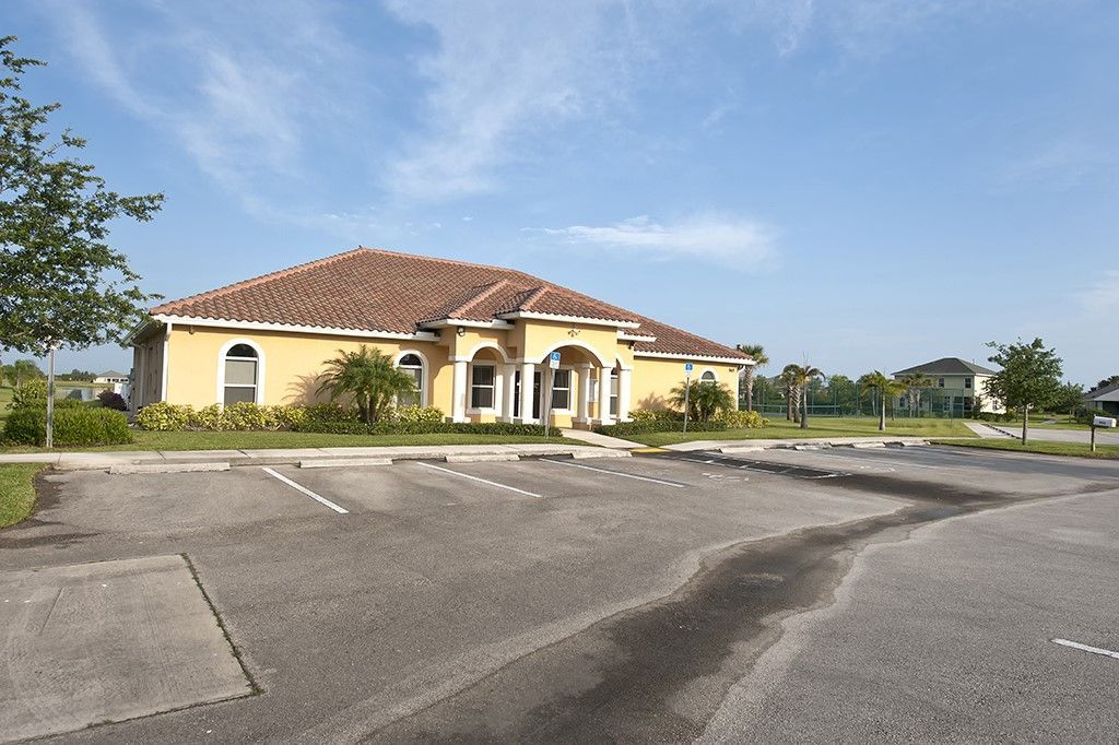 370 E Temple Court Sw, Vero Beach, FL 32968 Photo