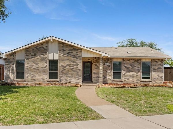 2113 Victoria Road, Carrollton, TX 75007
