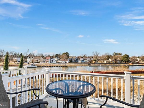 2027 DRAPER STREET, DELAWARE CITY, DE 19706