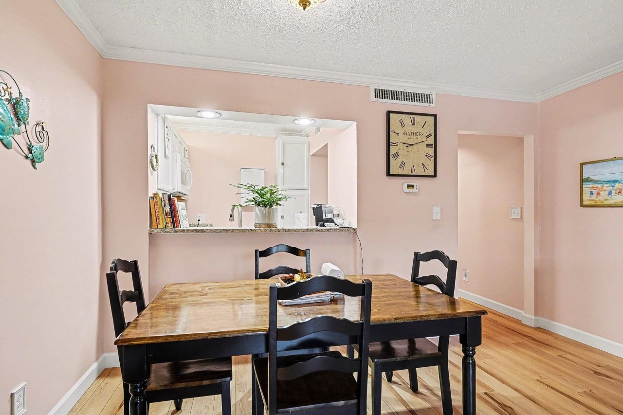 415 Ocean Creek Dr. Photo 13