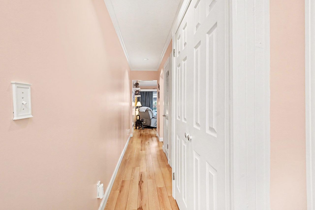 415 Ocean Creek Dr. Photo 5