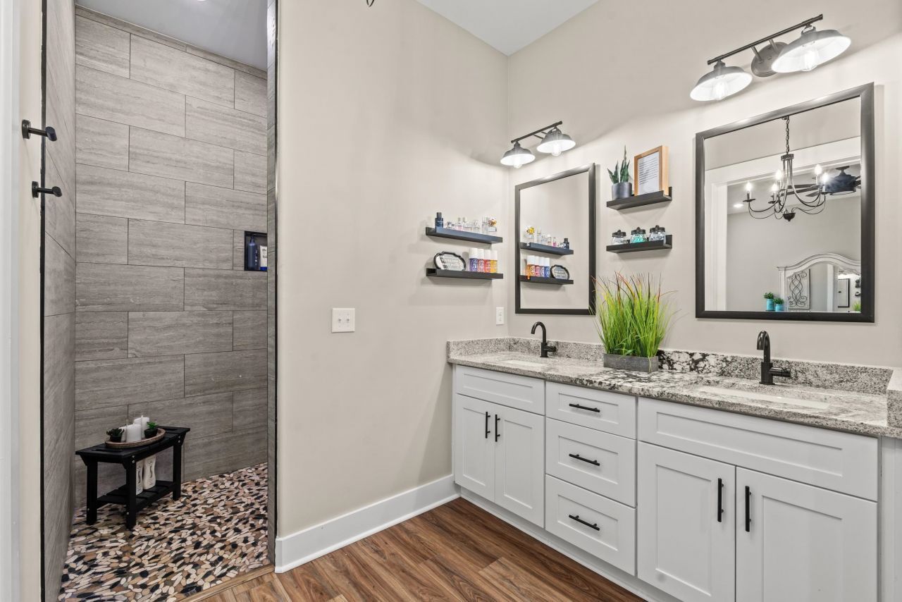 411 Chamberlin Rd. Photo 19