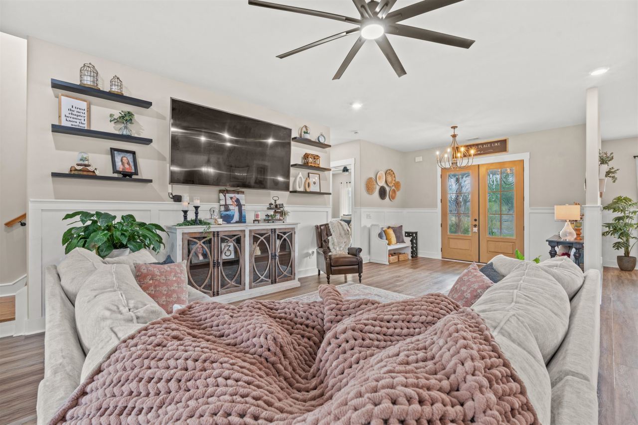 411 Chamberlin Rd. Photo 4