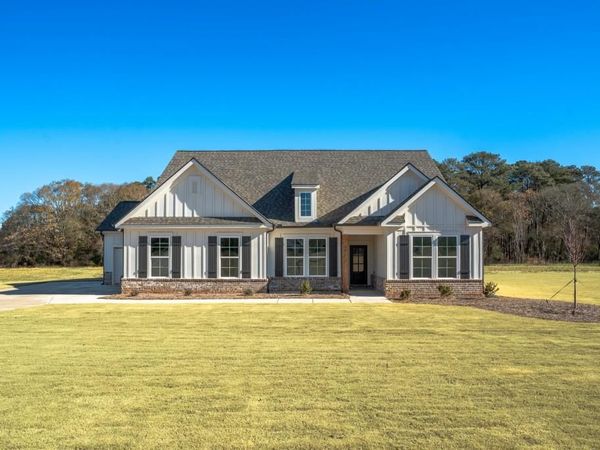 93 Tomahawk Trail, Good Hope, GA 30641