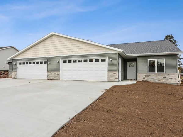122 EVERGREEN LANE, Chilton, WI 53014