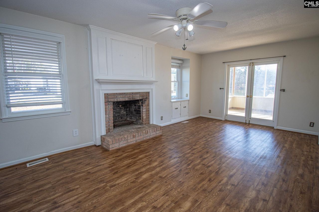 528 Bear Creek Road Photo 10