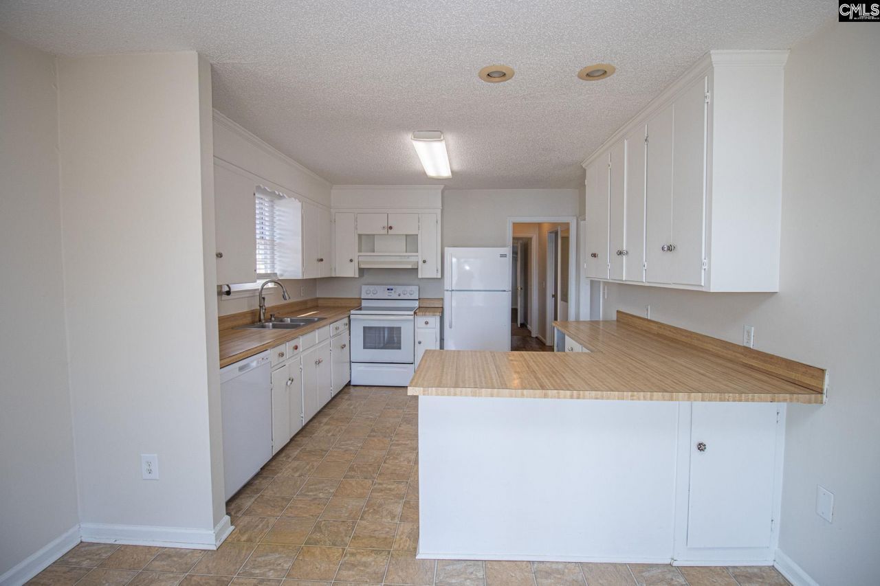 528 Bear Creek Road Photo 13