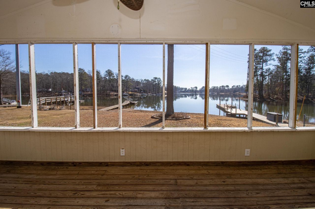 528 Bear Creek Road Photo 15