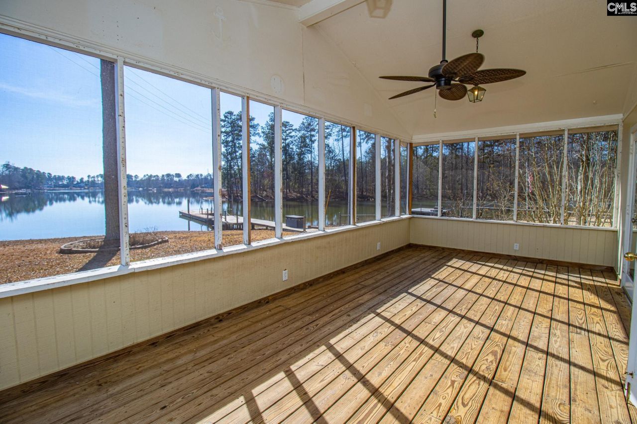 528 Bear Creek Road Photo 16