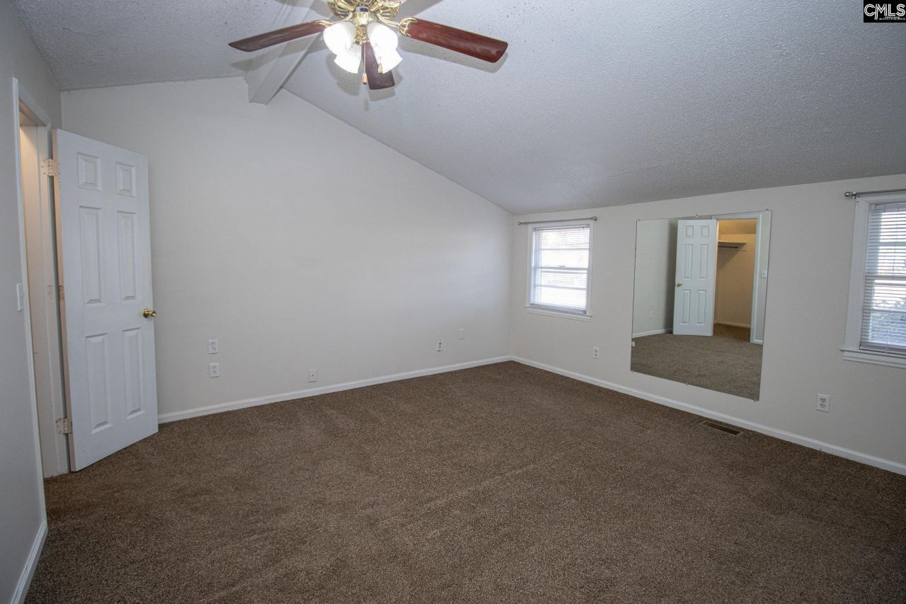 528 Bear Creek Road Photo 22