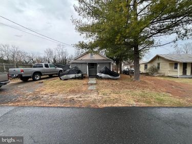 2339 THIRD STREET, MIDDLETOWN, VA 22645