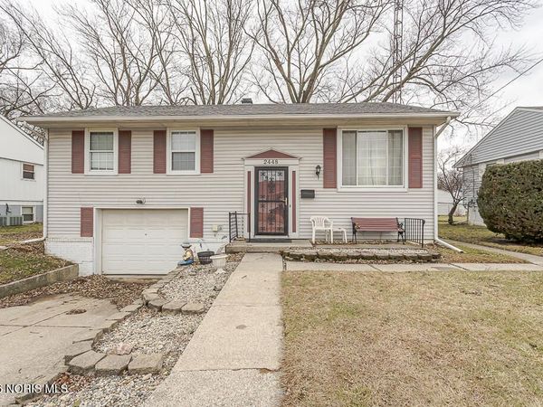 2448 Norma Place, Northwood, OH 43619