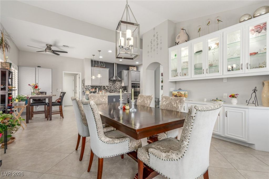 2456 Desert Glen Drive, Las Vegas, NV 89134 Main Photo