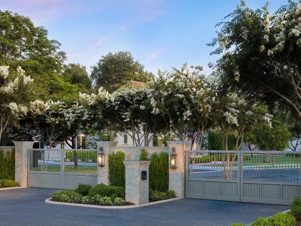 12 Adrienne Way, Baton Rouge, LA 70808