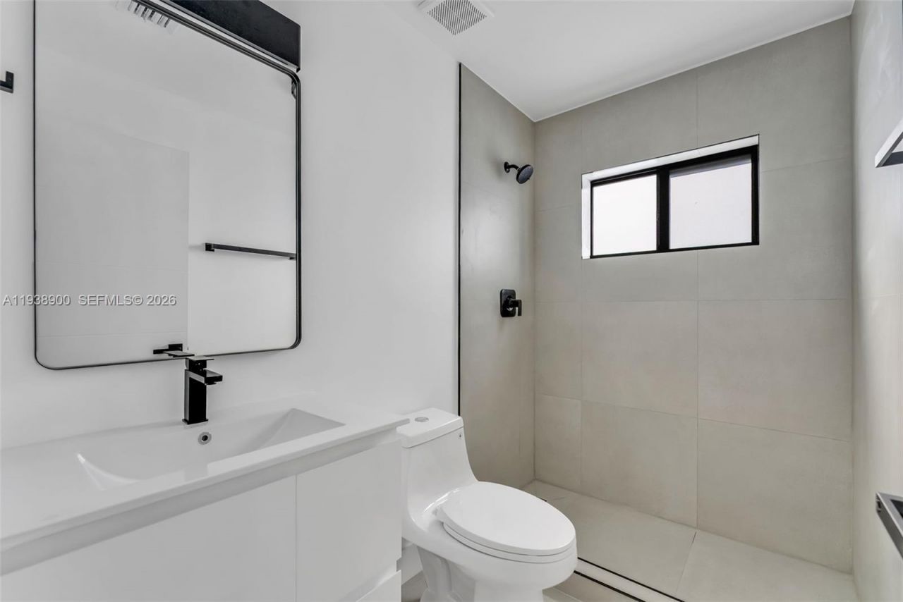 5817 NW 30th Ave, Miami, FL 33142 Photo