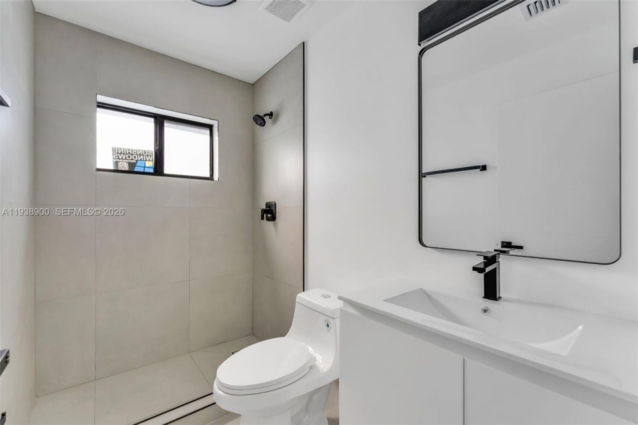 5817 NW 30th Ave, Miami, FL 33142 Photo