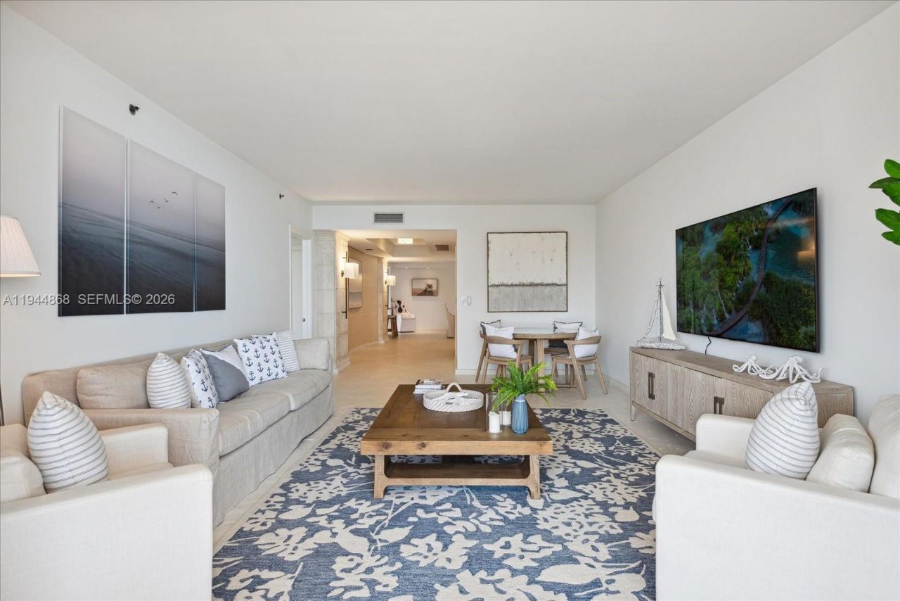 791 Crandon Blvd, Unit 1501, Key Biscayne, FL 33149 Photo