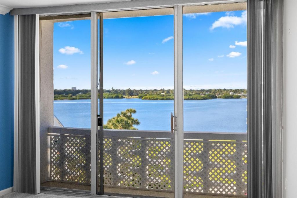 2760 S Ocean Boulevard, Unit 517, Palm Beach, FL 33480 Photo