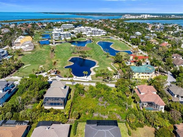 335 Hideaway CIR S, MARCO ISLAND, FL 34145