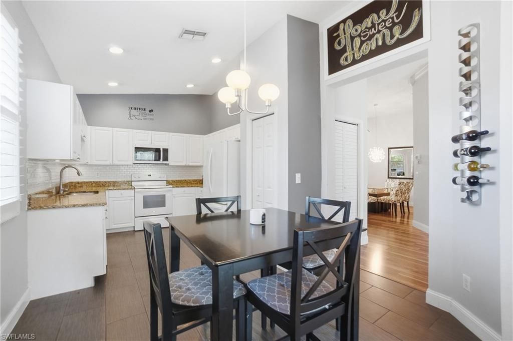 7110 Wild Forest Ct, Unit 202, Naples, FL 34109 Photo