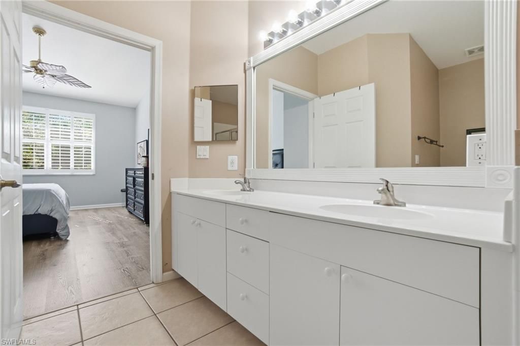 7110 Wild Forest Ct, Unit 202, Naples, FL 34109 Photo