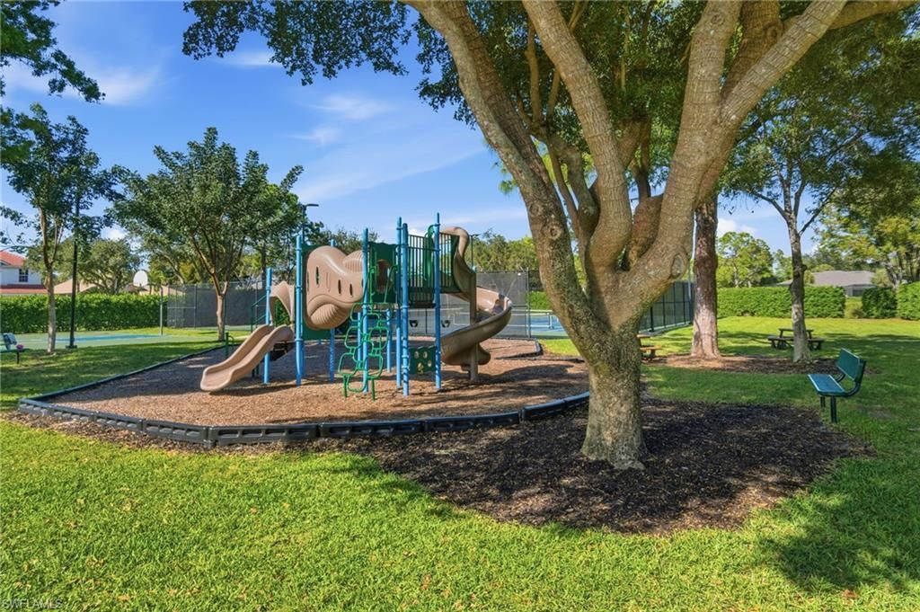 7110 Wild Forest Ct, Unit 202, Naples, FL 34109 Photo