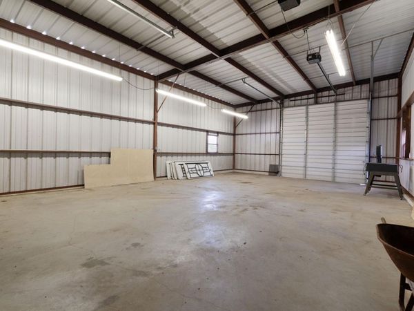 2025 Forest TRL, Kingsland, TX 78639