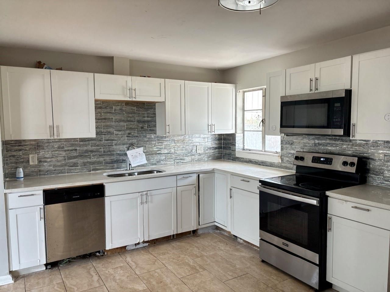 2918 49th Street N, Saint Petersburg, FL 33710 Photo