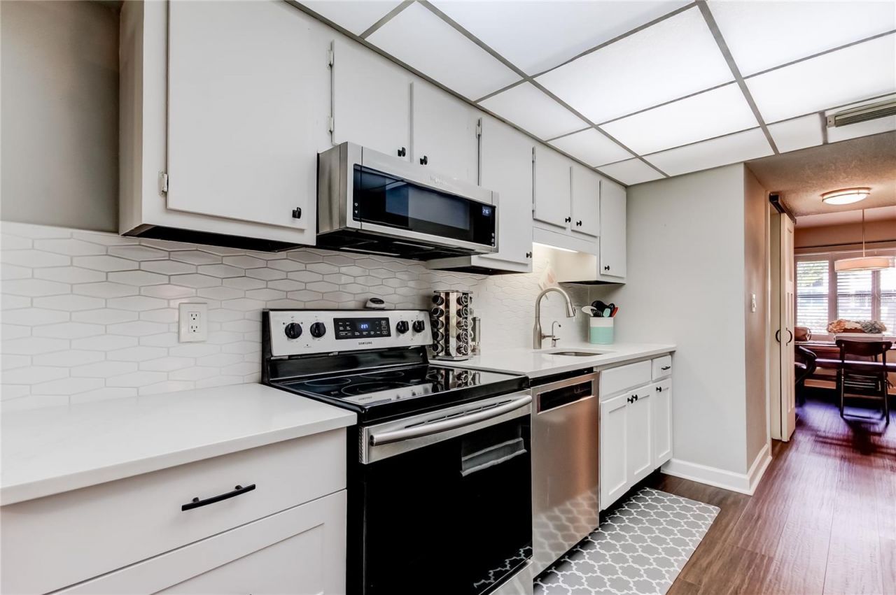 5080 Locust Street Ne, Unit 130, Saint Petersburg, FL 33703 Photo