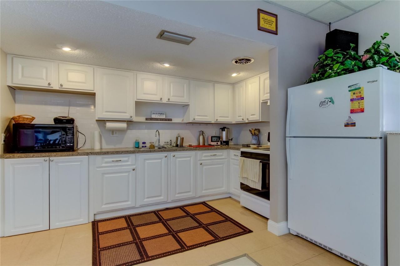 5080 Locust Street Ne, Unit 130, Saint Petersburg, FL 33703 Photo