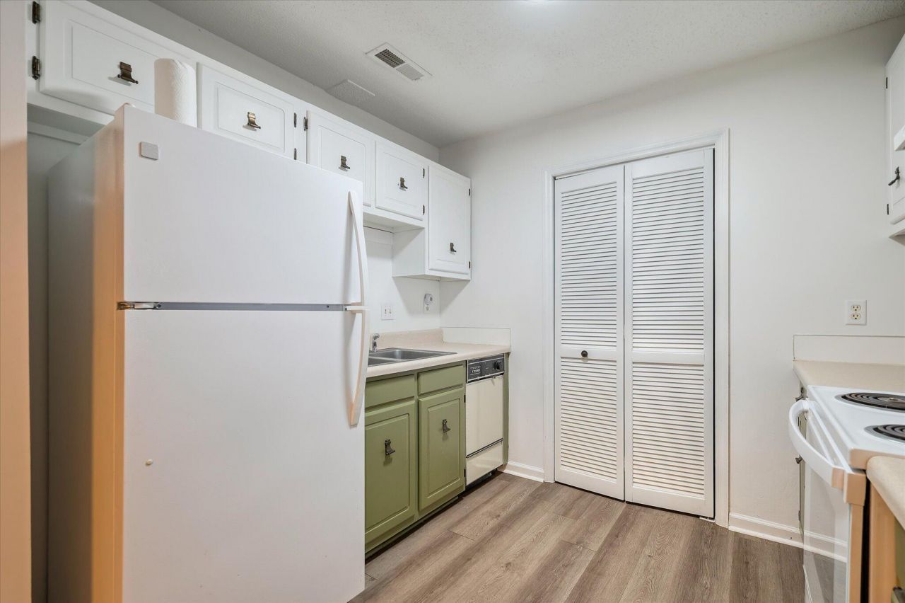 2150 Spoleto Lane Photo 13