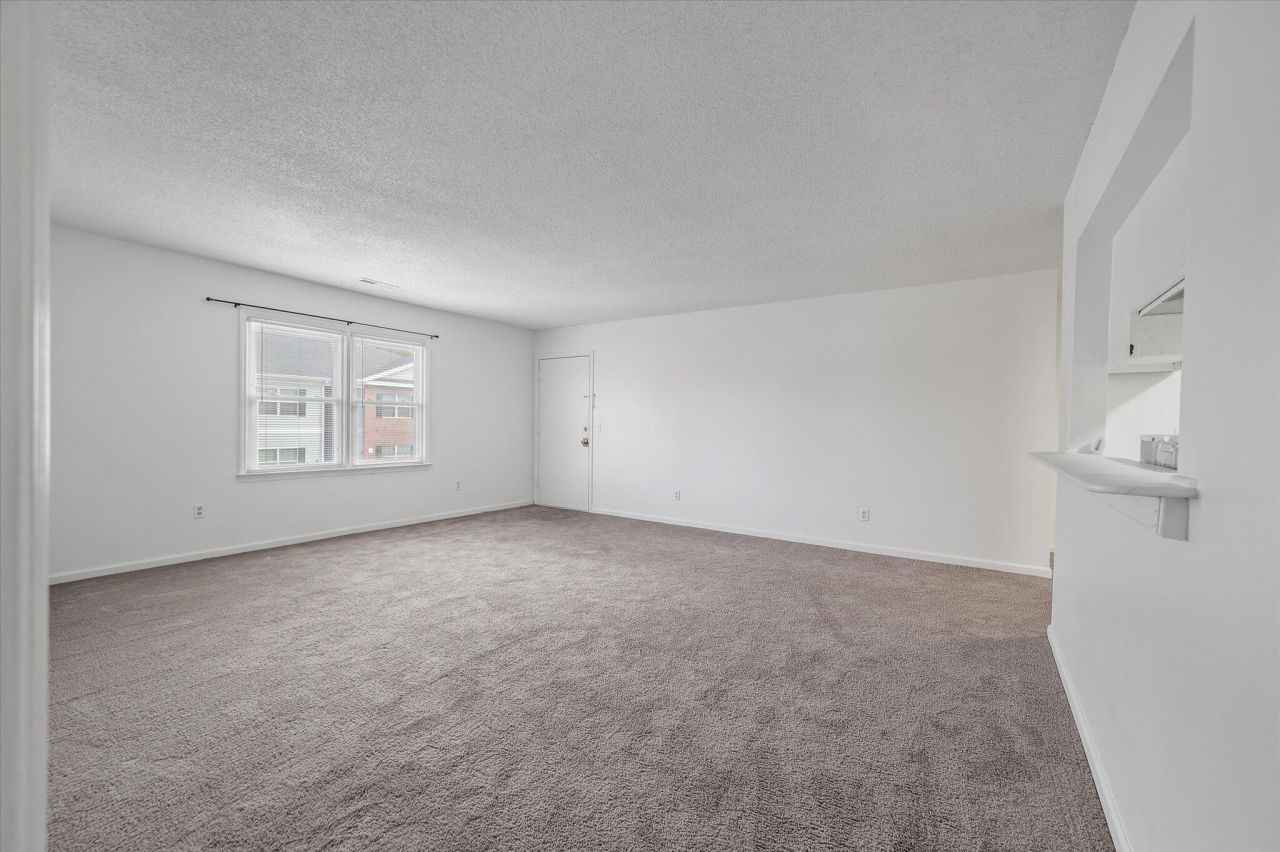 2150 Spoleto Lane Photo 6