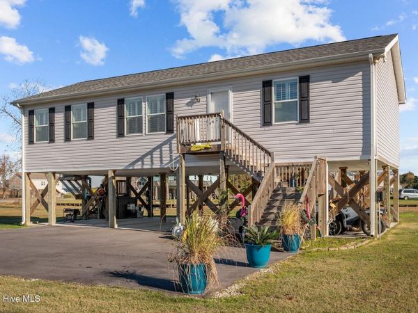 1134 Whichards Beach Road, Chocowinity, NC 27817